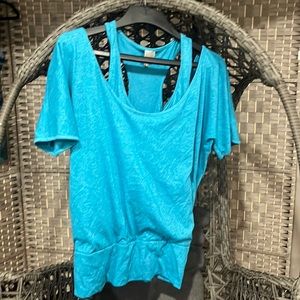 BENCH Attached tank off shoulders bench  top cute